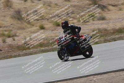 media/Apr-20-2025-AHRMA (Sun) [[393a79c373]]/Race/Group 8/Turn 4b/